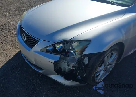 2006 Lexus Is 350 из США, поврежденный, VIN JTHBE262965008302